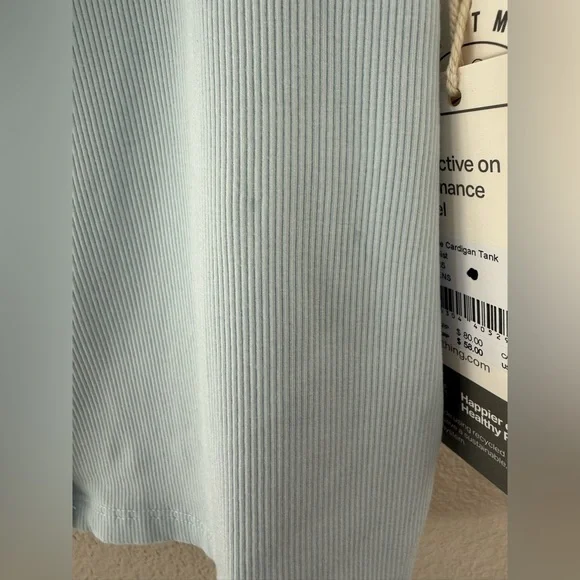 NEW - Vuori - Pose Cardigan Tank - Light Mist - Picture 4 of 5